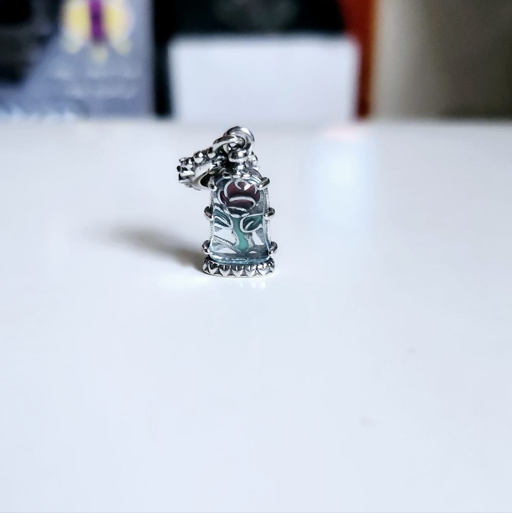 ROSE CHARM - Picture 3 of 6